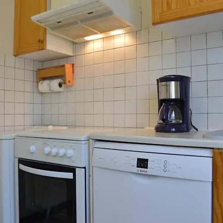 5 Pieces Avec Annexe, Proche Et Commerces, Terrasse Et Parking, Pierre La - Fr-1-229d-209 Holiday home